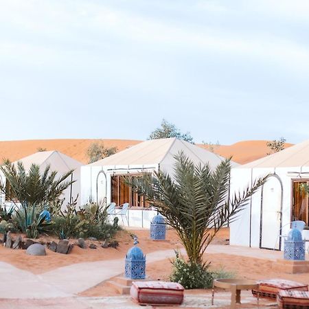 Caravanserai Luxury Desert Tented Camp Merzouga Bagian luar foto