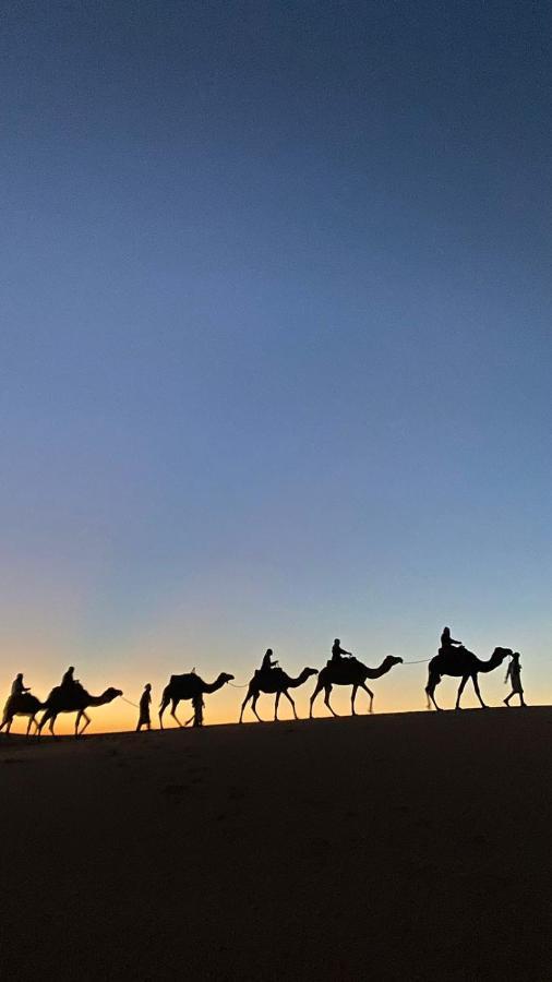 Caravanserai Luxury Desert Tented Camp Merzouga Bagian luar foto