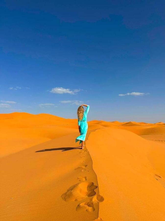 Caravanserai Luxury Desert Tented Camp Merzouga Bagian luar foto